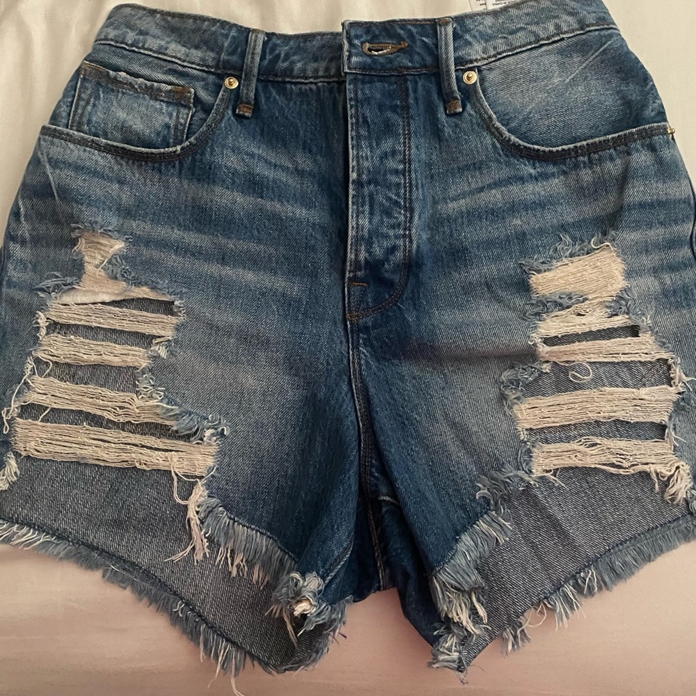 Good American shorts